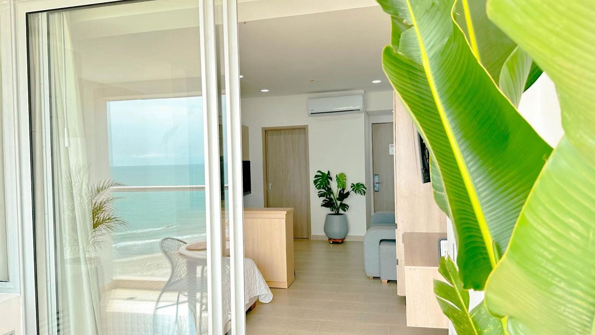Charming Oceanfront With Balcony And Panoramic View, Colombia Apartamento *